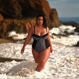 RE-POSH Black and White Stripe One-Piece